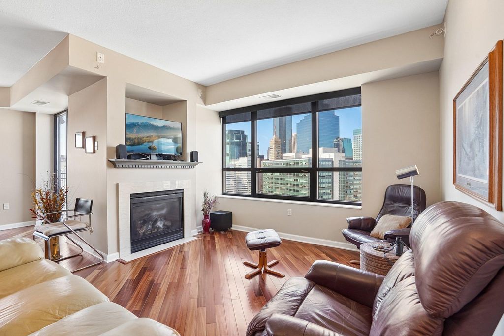 500 E Grant Street 1902, Minneapolis, MN 55404