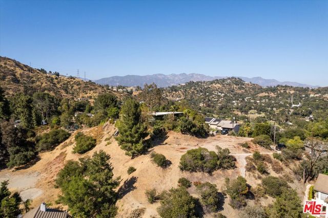 2885 Edgewick Road, Glendale, CA 91206