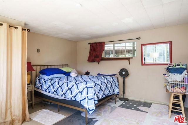 2885 Edgewick Road, Glendale, CA 91206