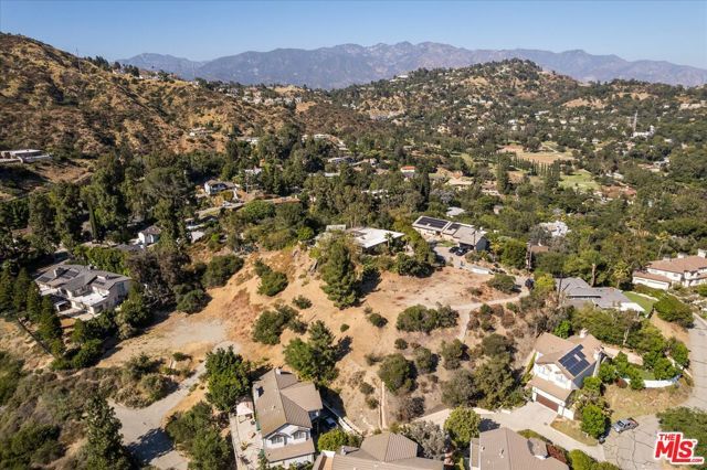 2885 Edgewick Road, Glendale, CA 91206