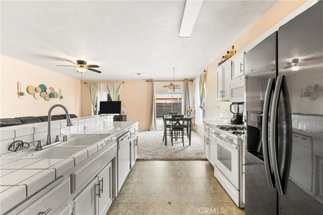 1213 E Bachelor, Bakersfield, CA 93307