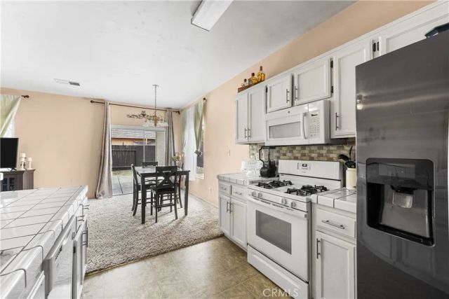 1213 E Bachelor, Bakersfield, CA 93307