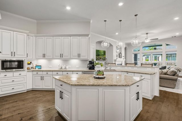 2008 Green Terrace Lane, Pinehurst, TX 77362