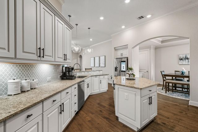 2008 Green Terrace Lane, Pinehurst, TX 77362