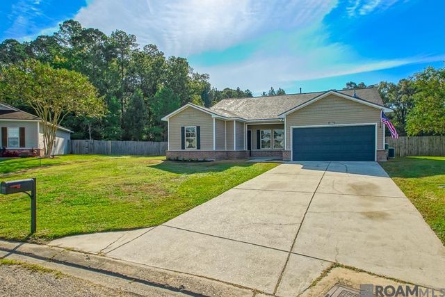 13042 Vermilion Dr, Denham Springs, LA 70726