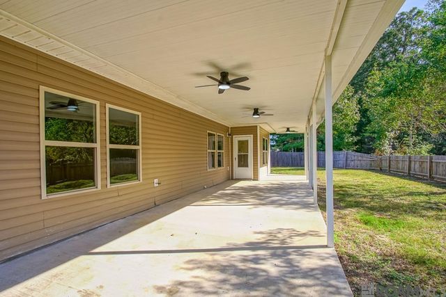 13042 Vermilion Dr, Denham Springs, LA 70726