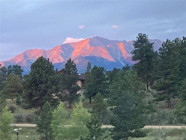 30500 Mountainside Dr, Buena Vista, CO 81211