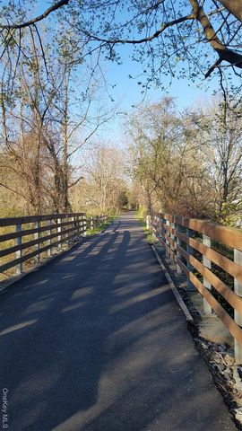 424 Cording Lane, Yorktown Heights, NY 10598