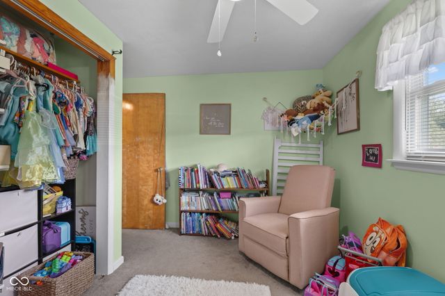 1128 E School Street, Anderson, IN 46012