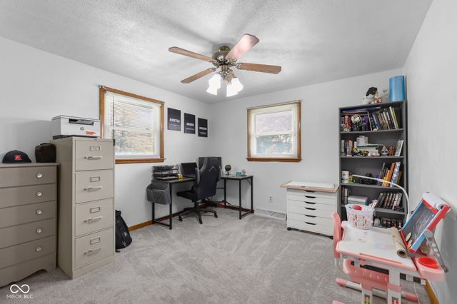 1128 E School Street, Anderson, IN 46012