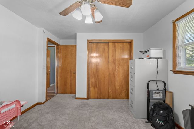 1128 E School Street, Anderson, IN 46012