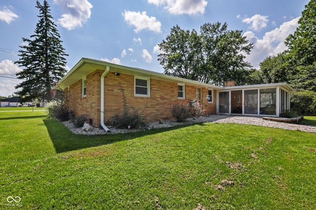 1128 E School Street, Anderson, IN 46012