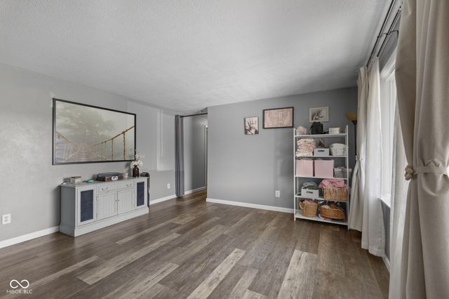 1128 E School Street, Anderson, IN 46012