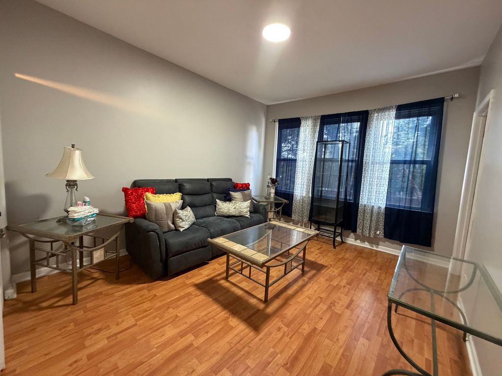 4513 S WASHTENAW Avenue, Chicago, IL 60632 — photo 2