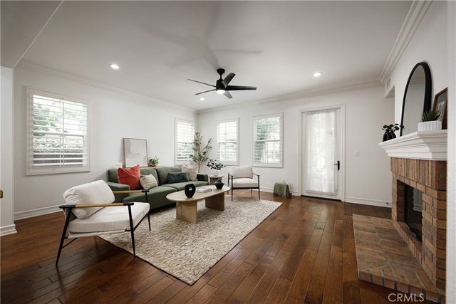 25 Hallcrest, Ladera Ranch, CA 92694