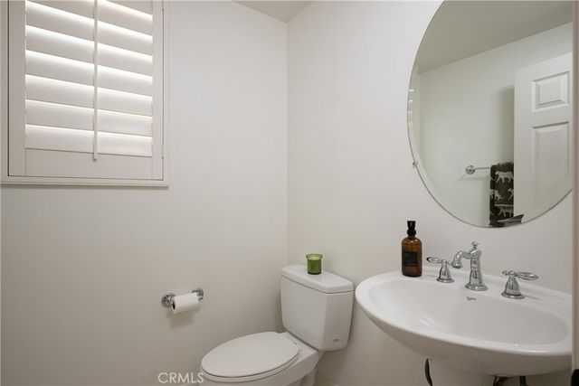 25 Hallcrest, Ladera Ranch, CA 92694