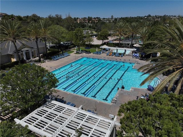 25 Hallcrest, Ladera Ranch, CA 92694