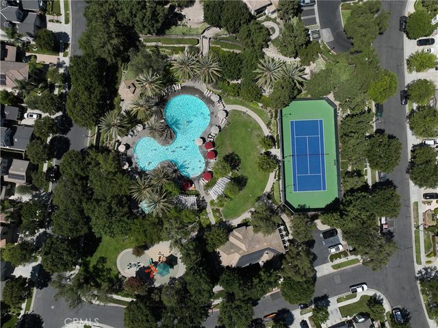 25 Hallcrest, Ladera Ranch, CA 92694