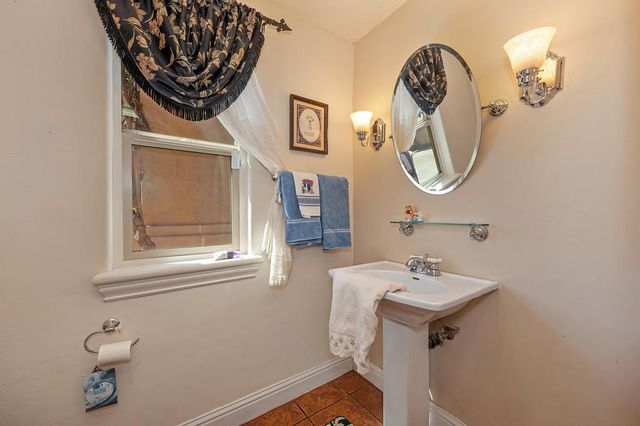 2501 Calle Fresca, Cool, CA 95614