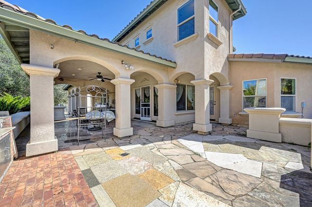 2501 Calle Fresca, Cool, CA 95614