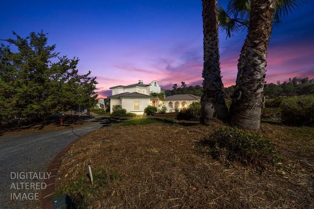 2501 Calle Fresca, Cool, CA 95614