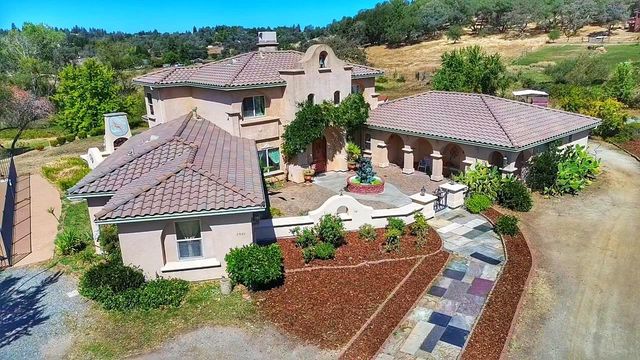 2501 Calle Fresca, Cool, CA 95614