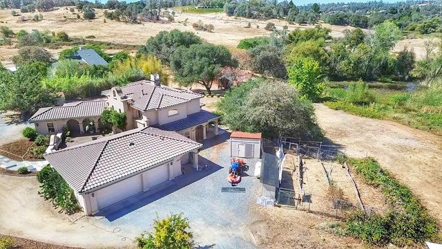 2501 Calle Fresca, Cool, CA 95614