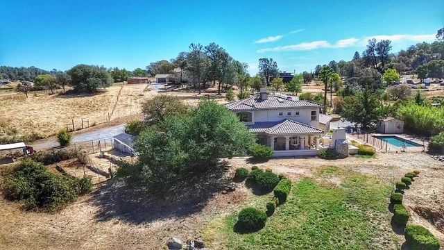 2501 Calle Fresca, Cool, CA 95614