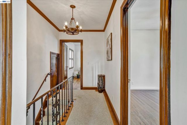 1820 Yale Dr, Alameda, CA 94501