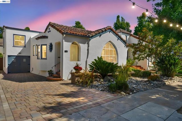 1820 Yale Dr, Alameda, CA 94501