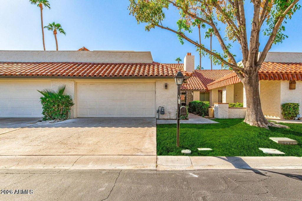 5712 N SCOTTSDALE Road, Paradise Valley, AZ 85253 — photo 2