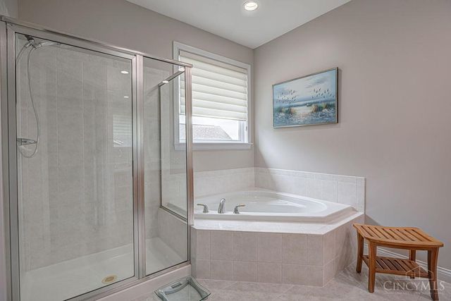 2055 Little Turtle Court, Ross Twp, OH 45013