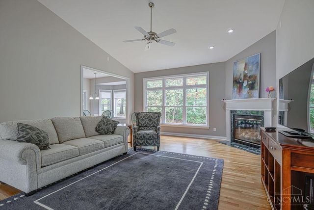 2055 Little Turtle Court, Ross Twp, OH 45013