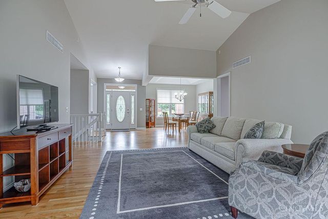 2055 Little Turtle Court, Ross Twp, OH 45013