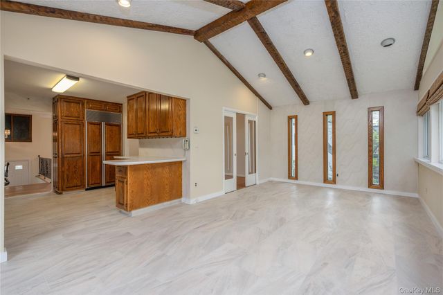54 Meyer Oval, Pearl River, NY 10965