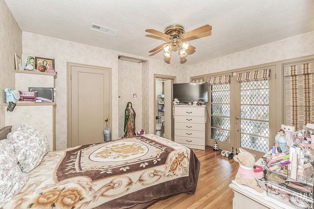 4704 E Tulare Street, Fresno, CA 93702