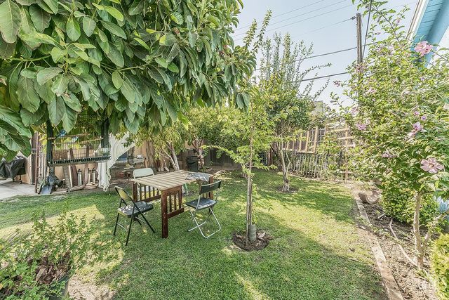 4704 E Tulare Street, Fresno, CA 93702