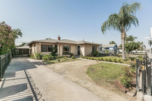 4704 E Tulare Street, Fresno, CA 93702