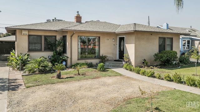 4704 E Tulare Street, Fresno, CA 93702