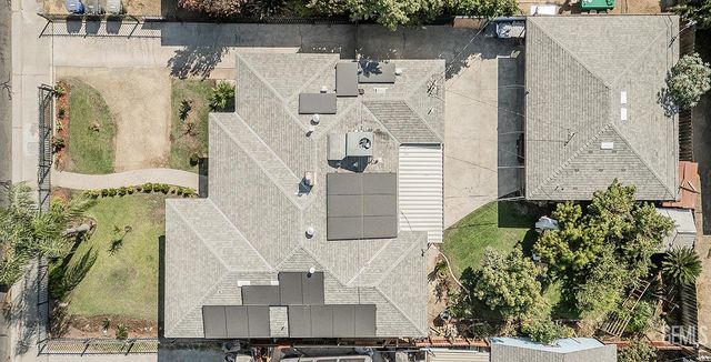4704 E Tulare Street, Fresno, CA 93702