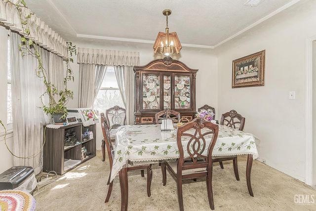 4704 E Tulare Street, Fresno, CA 93702