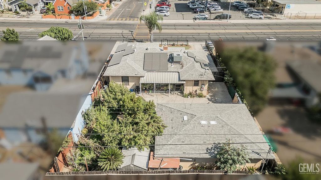 4704 E Tulare Street, Fresno, CA 93702