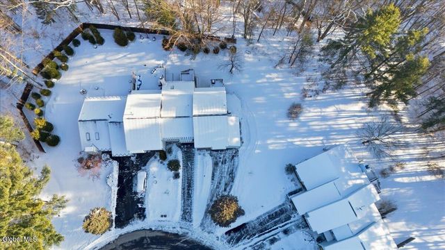 9 North Court, Queensbury, NY 12804