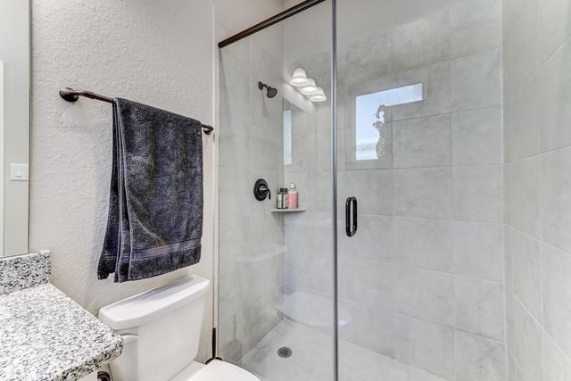 404 Summit Ridge Court, Conroe, TX 77318