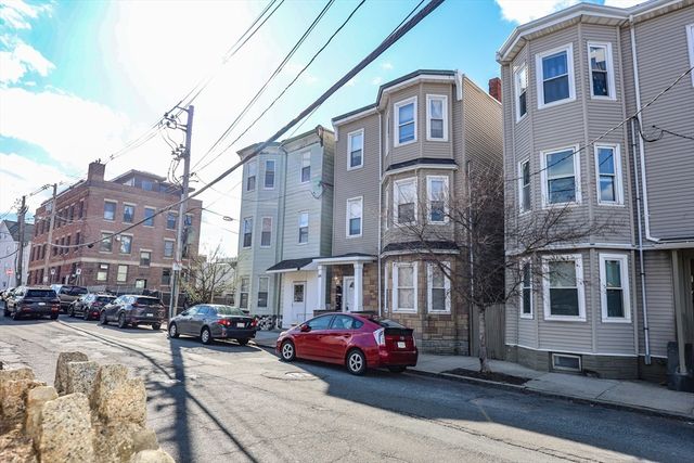 64 Bremen St, Boston, MA 02128