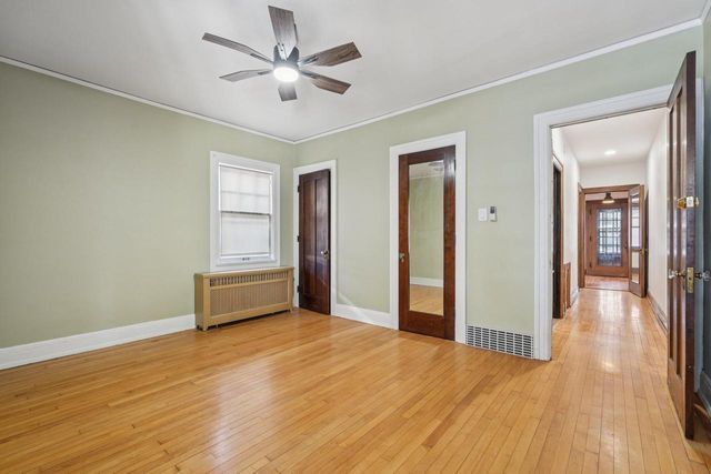 1311 S Layton BOULEVARD, Milwaukee, WI 53215