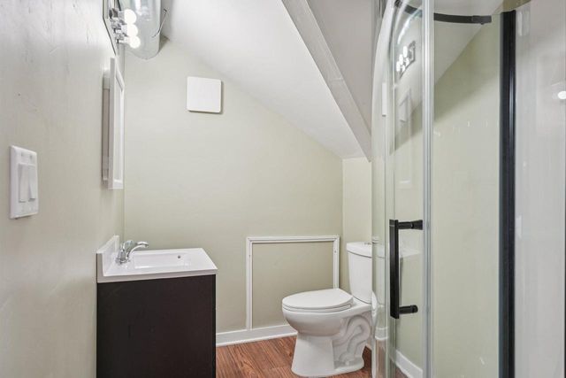 1311 S Layton BOULEVARD, Milwaukee, WI 53215