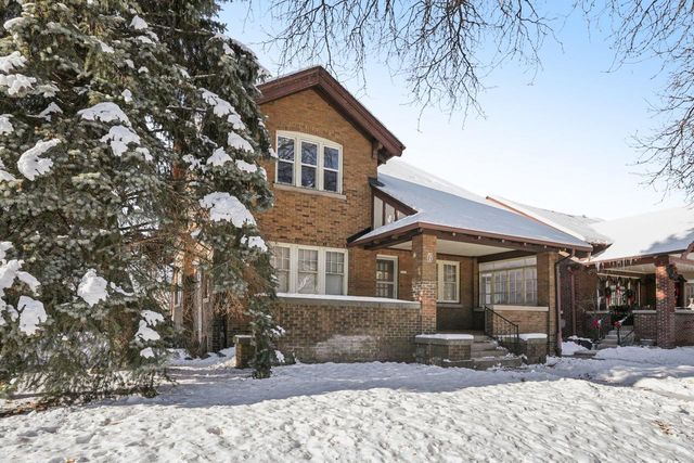 1311 S Layton BOULEVARD, Milwaukee, WI 53215