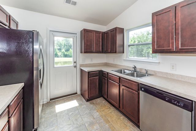 135 Keaton Brook Drive, Summerville, SC 29485