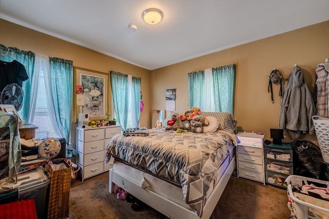 140-142 Leighton St, Fitchburg, MA 01420